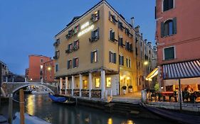 Hotel Arlecchino Venice Italy